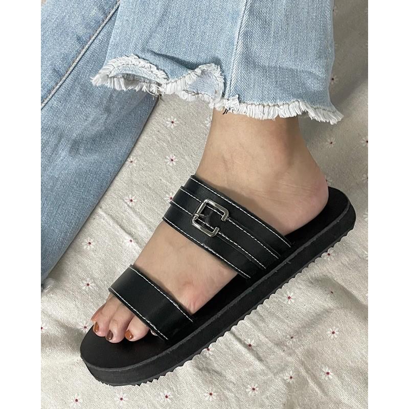 Dép sandals quai ngang có khoen cài bé