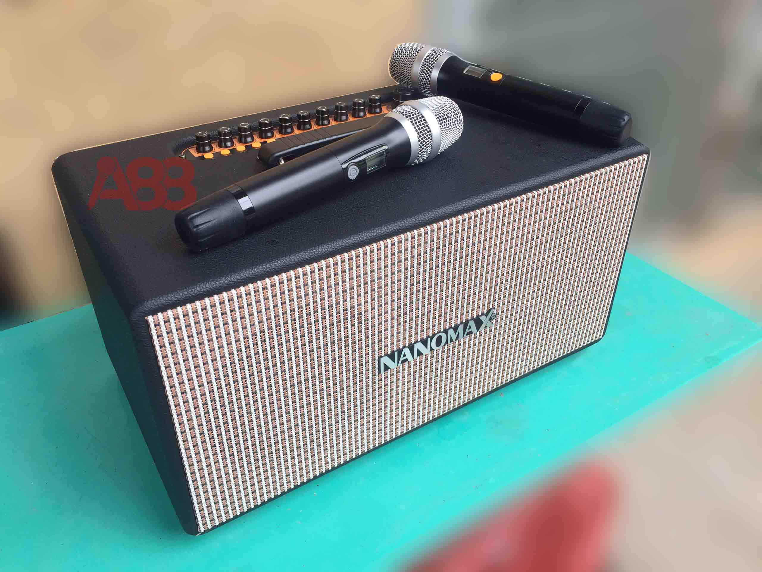 Loa karaoke di động Nanomax K888 - Hàng chính hãng