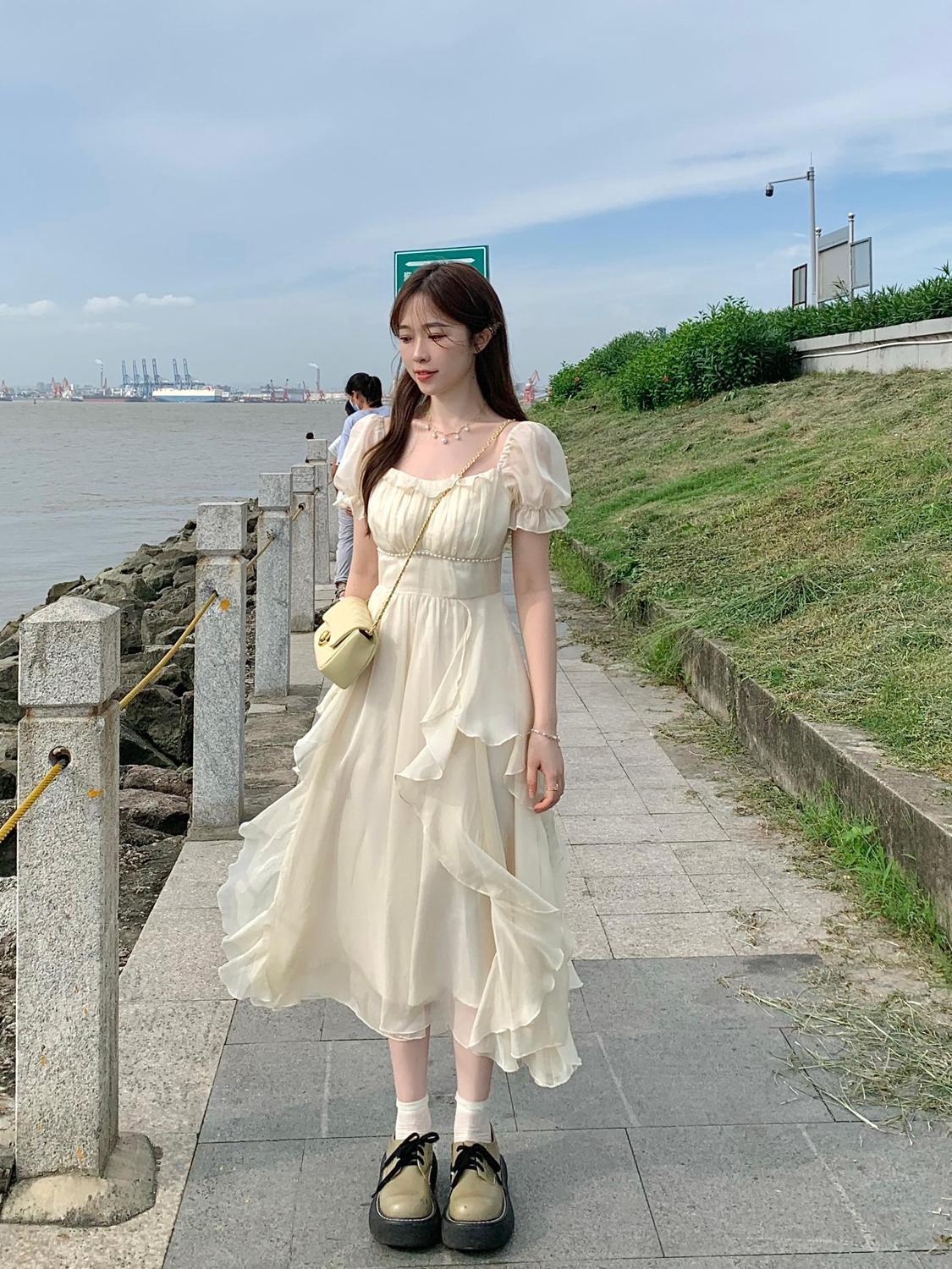 SHUANGYAN Phong cách Pháp cổ vuông nhẹ nhàng Fairy Wind Dress cho phụ nữ mùa hè 2023 Thắt lưng cho phụ nữ