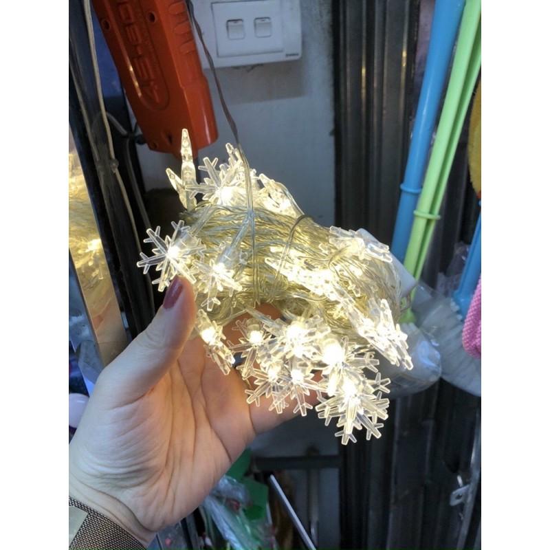 Đèn nháy bông tuyết