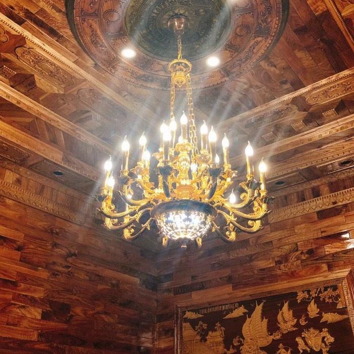 Đèn chùm phong cách sang trọng, đẳng cấp trâng trí nội thất hiện đại - kèm bóng LED chuyên dụng.