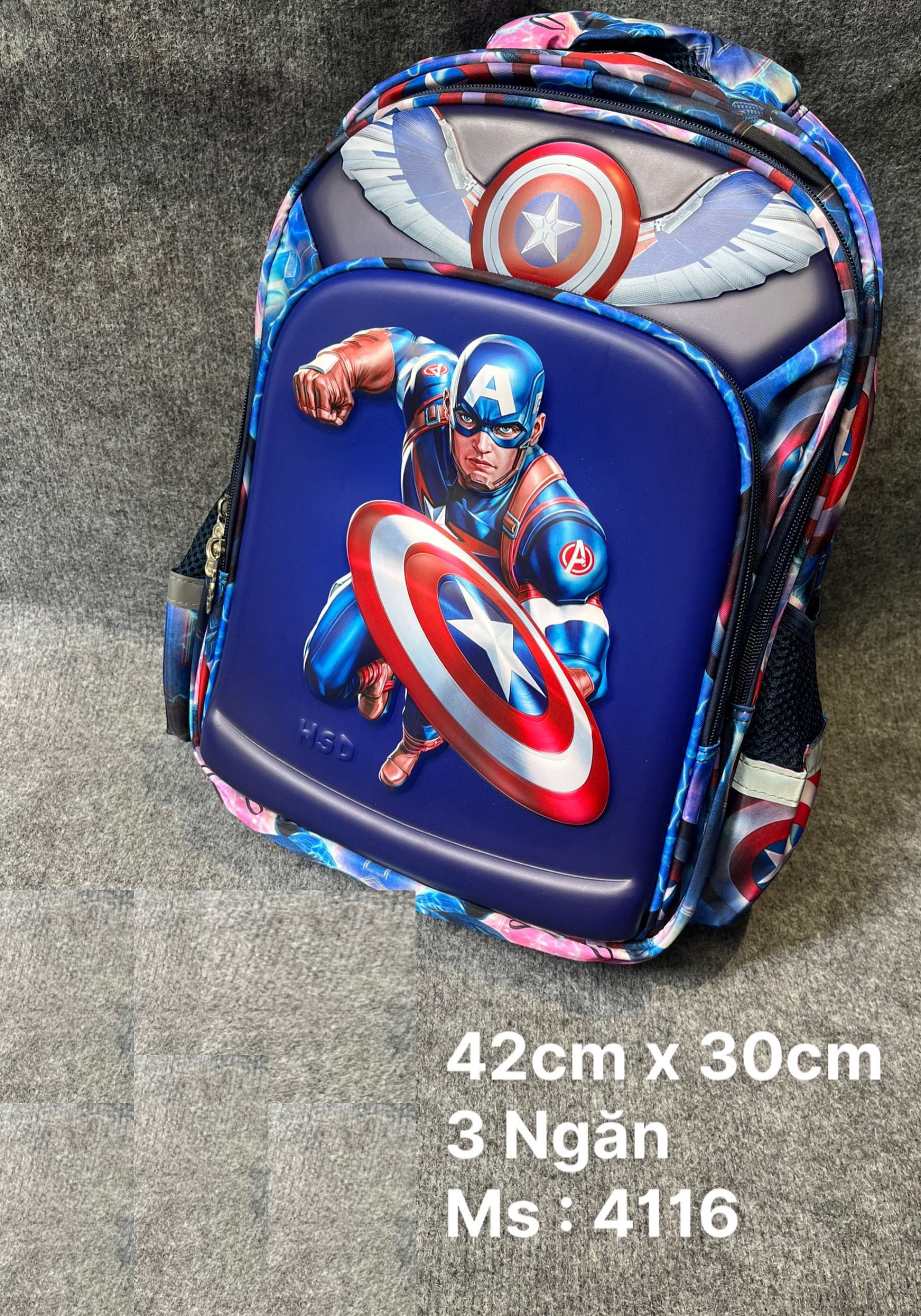 Ba lô in nổi 3D hình Đội trưởng mỹ - Captain America cho bé trai đi học (Mã 4116)