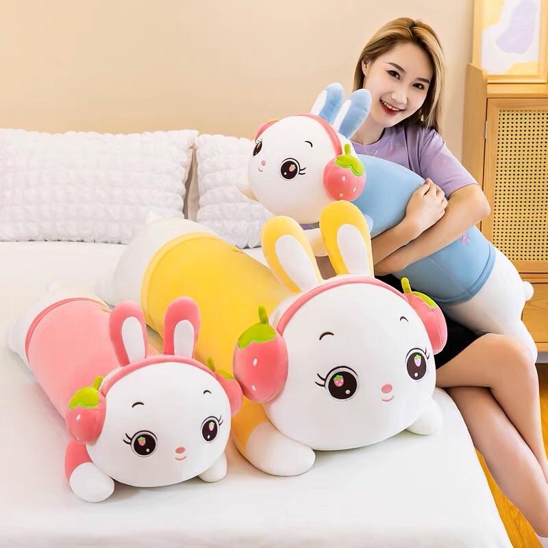 Thỏ bông đeo phone dâu siêu đáng yêu
