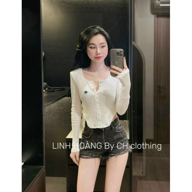 Áo tăm khuy croptop thêu ngực chữ x
