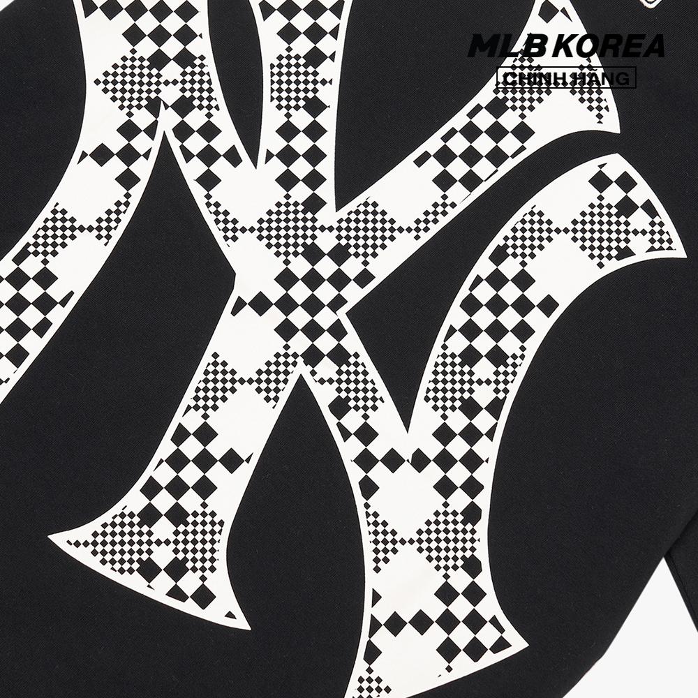 MLB - Áo thun phom suông ngắn tay Checkerboard Back Logo 3ATSM8023