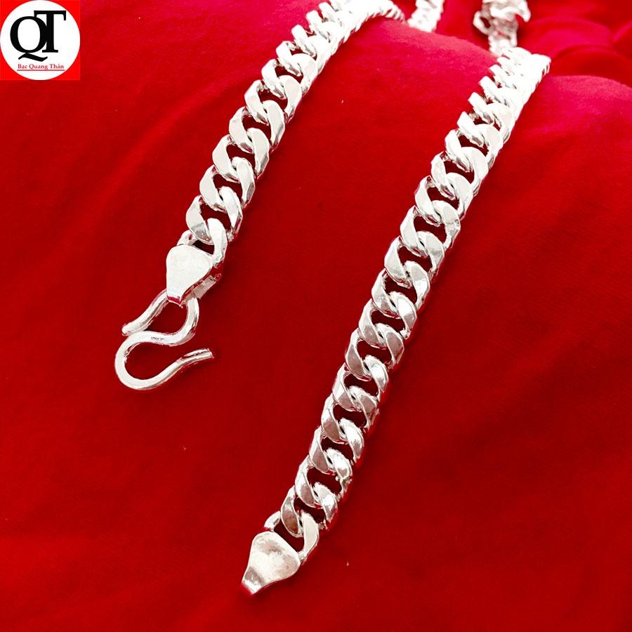 Dây chuyền bạc nam Bạc Quang Thản thiết kế kiểu dây dẹp bản độ dài 50cm, trọng lượng có nhiều lựa chọn chất liệu bạc ta.