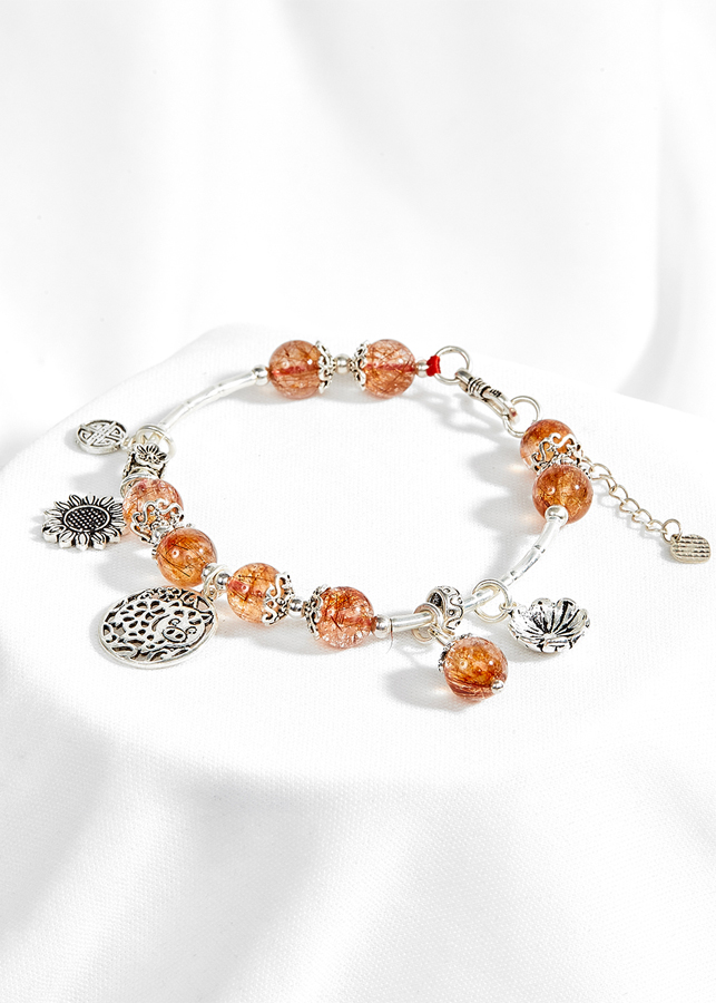 Vòng thạch anh tóc đỏ phối charm heo tài lộc Ngọc Quý Gemstones