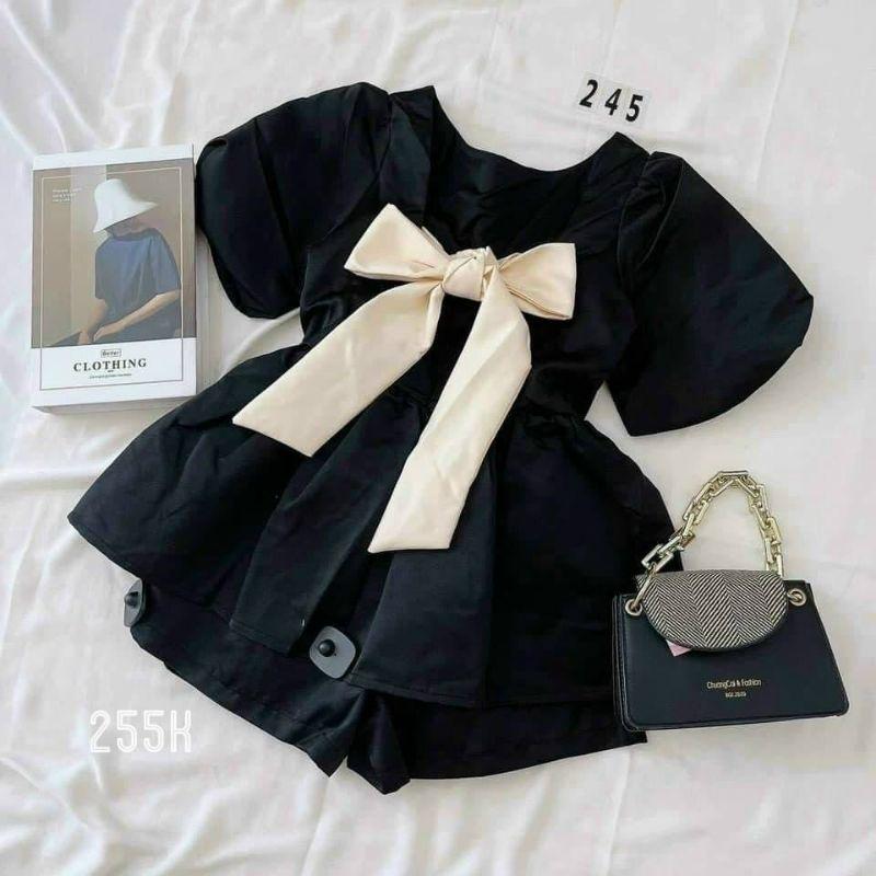 SET ÁO BUỘC NƠ LƯNG PHỐI QUẦN NGẮN UMI