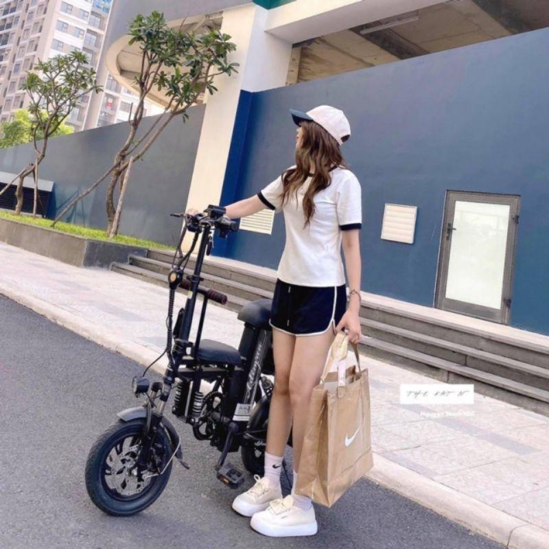 Áo thun gân tay ngắn phối bo cổ