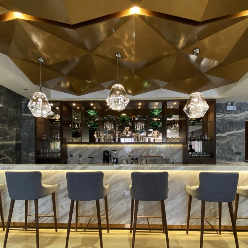 D'Lecia Hotel 4* Hạ Long - Gói 02 Bữa Ăn, Hồ Bơi, Khách Sạn Ngay Trung Tâm Bãi Cháy, Thuận Tiện Thăm Vịnh