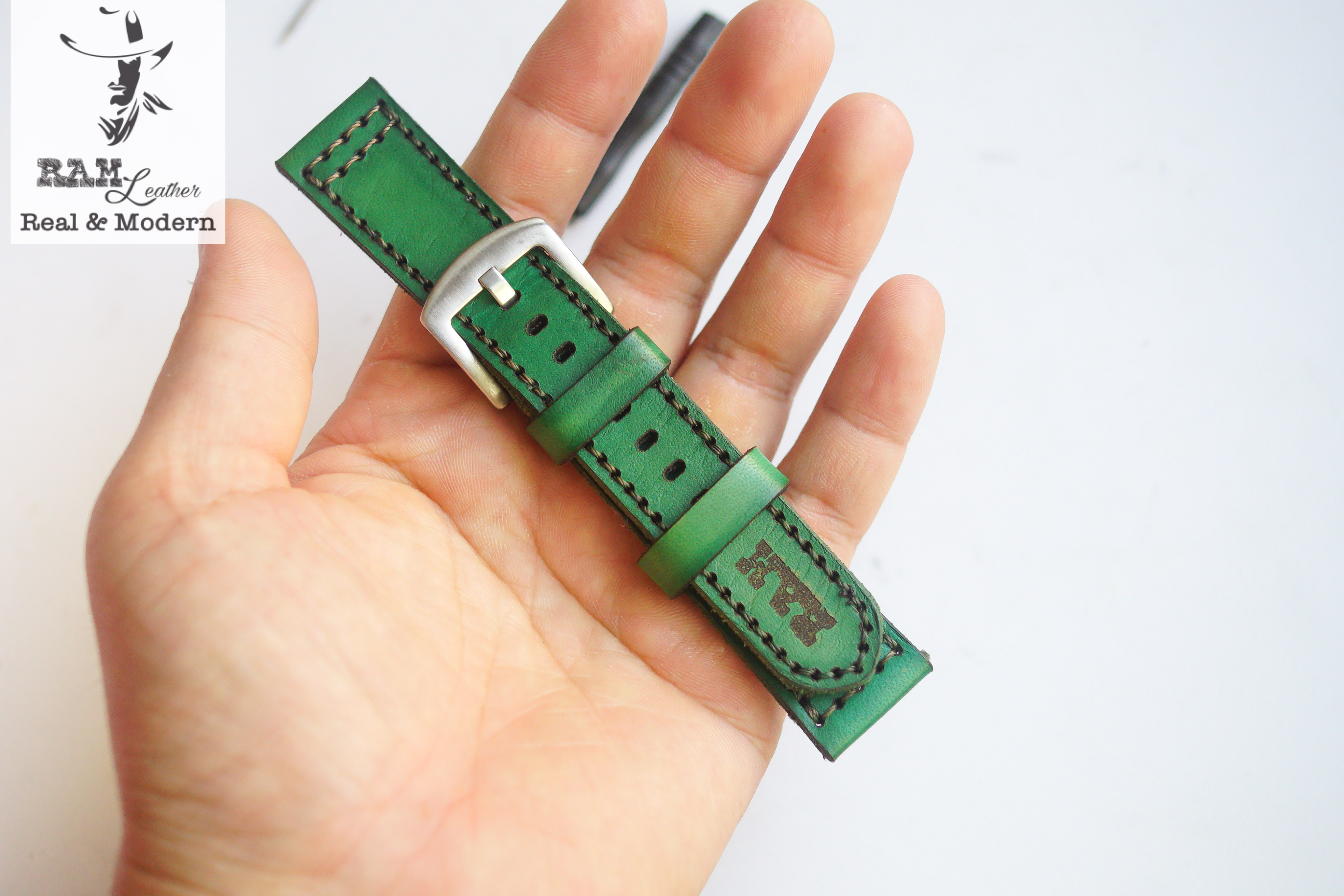 DÂY ĐỒNG HỒ DA BÒ VEGTAN – RAM PILOT XANH RÊU