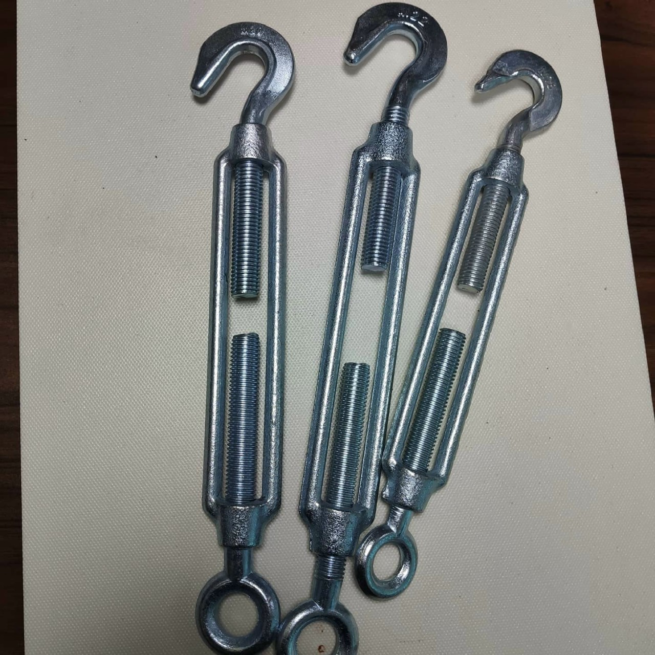 Tăng đơ dây cáp phi 10 cáp thép giá sỉ