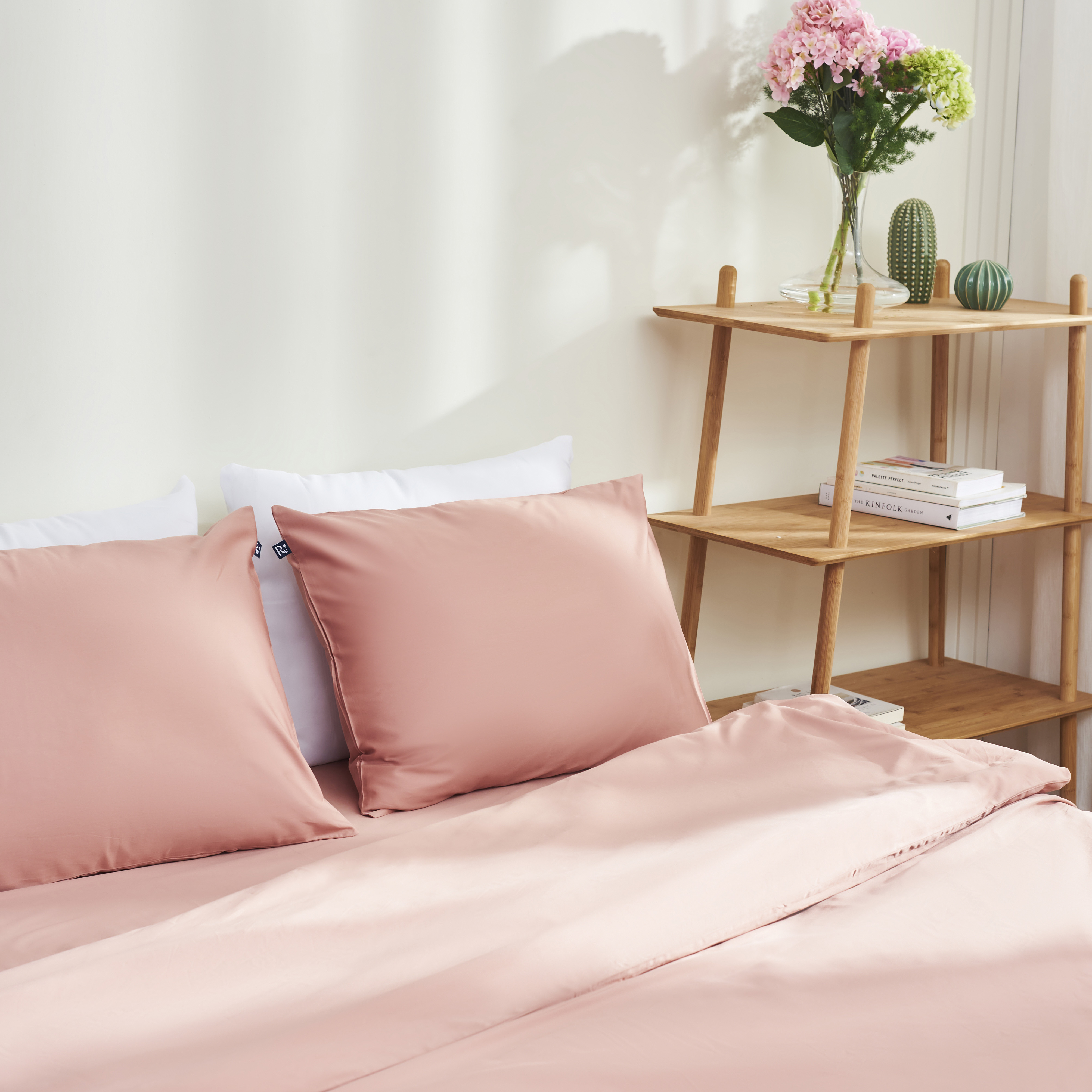 Bộ Ga Giường Cotton Sateen Cao Cấp Ru9 - Chất Liệu 100% Tự Nhiên | Bao Gồm 4 Món | 6 Kích Thước | Nhiều Màu Sắc