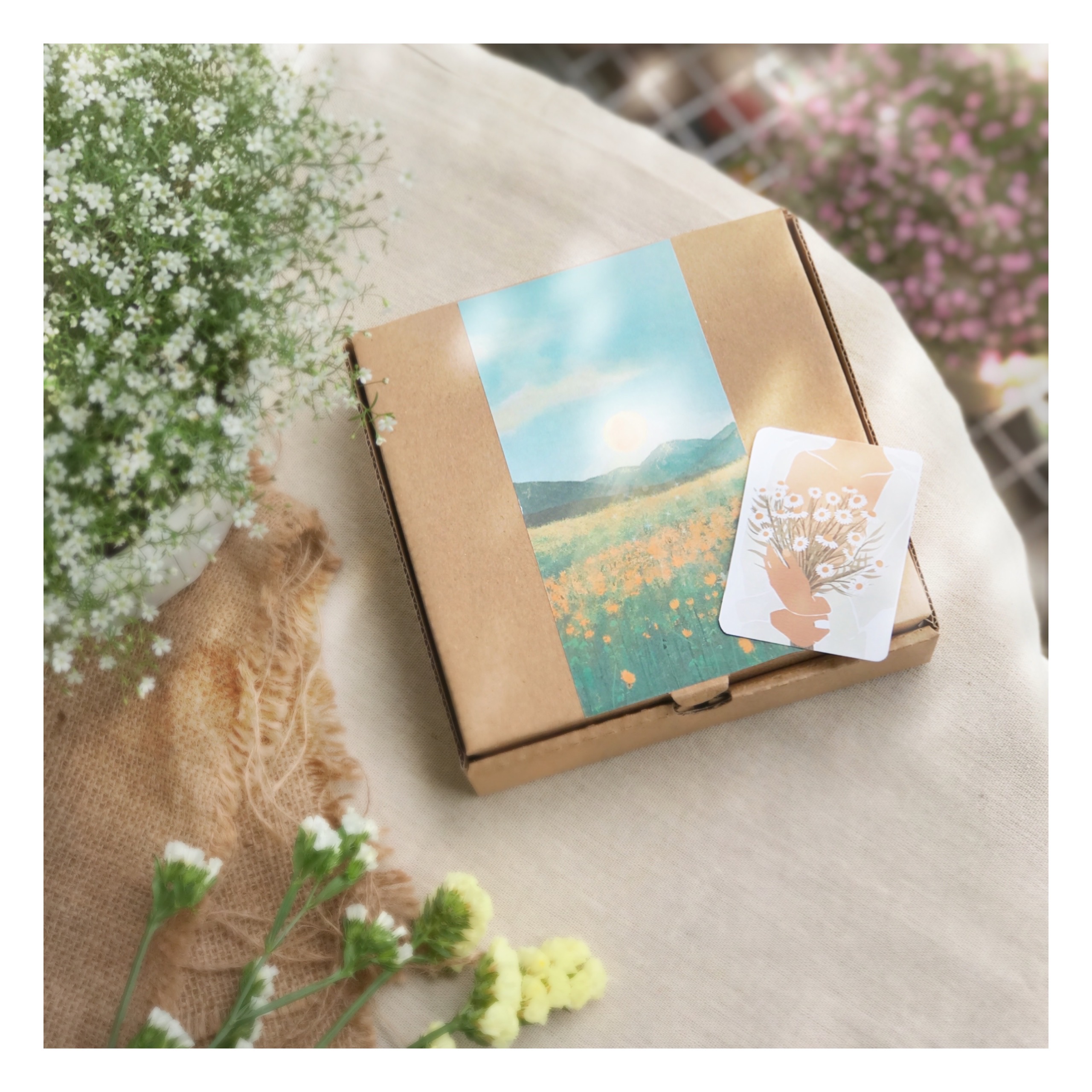 SET QUÀ TẶNG NẾN THƠM, HOA, TRÀ, CỘT TÓC LINEN THÊU TAY, HỘP QUÀ TẶNG BẠN GÁI, QUÀ TẶNG SINH NHẬT, VALENTINE