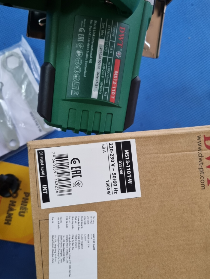 Máy cắt gạch DWT 100mm Thụy Sĩ