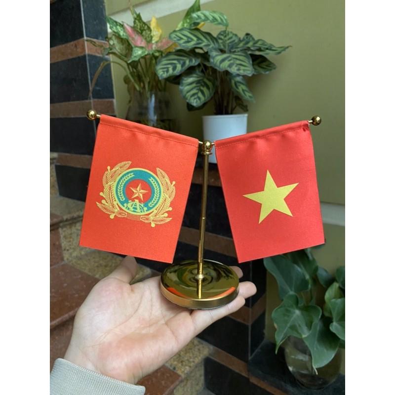 Cờ mini để bàn trang trí