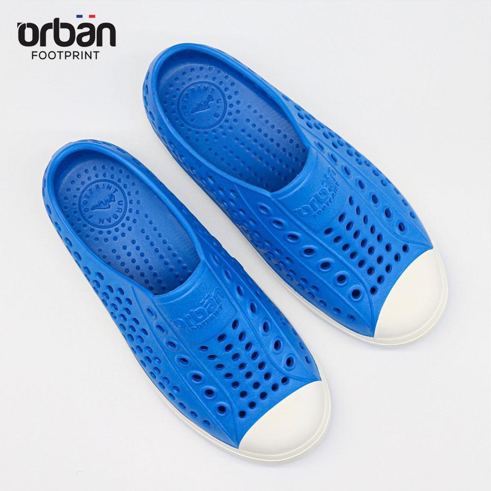 Giày nhựa lỗ đi mưa đi biển-Chất liệu siêu nhẹ, chống nước dành cho trẻ em-Xanh coban trắng