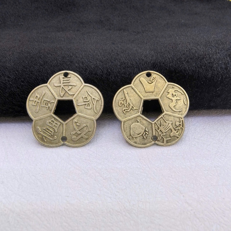 Túi Nhung Lộc Đỏ Đựng 1 Xu Hoa Mai May Mắn Phong Thủy