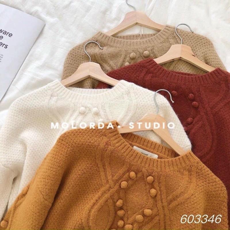 Áo len đính quả