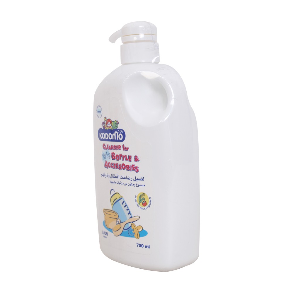 Nước rửa bình sữa cho bé và rau quả Kodomo 750ml - Chai