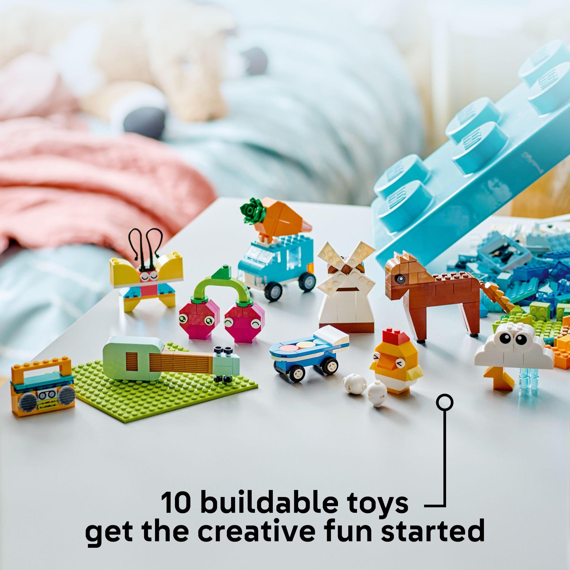 LEGO CLASSIC 11038 Đồ chơi lắp ráp Thùng gạch sáng tạo sống động (850 Chi Tiết)