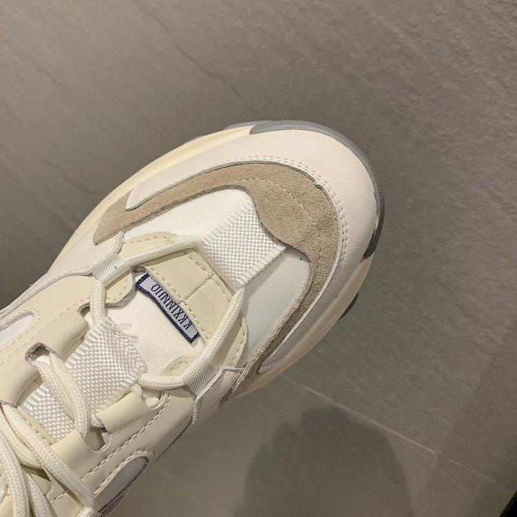 Giày Sneaker Mũi Tròn Cột Dây Thoải Mái Cho Nữ