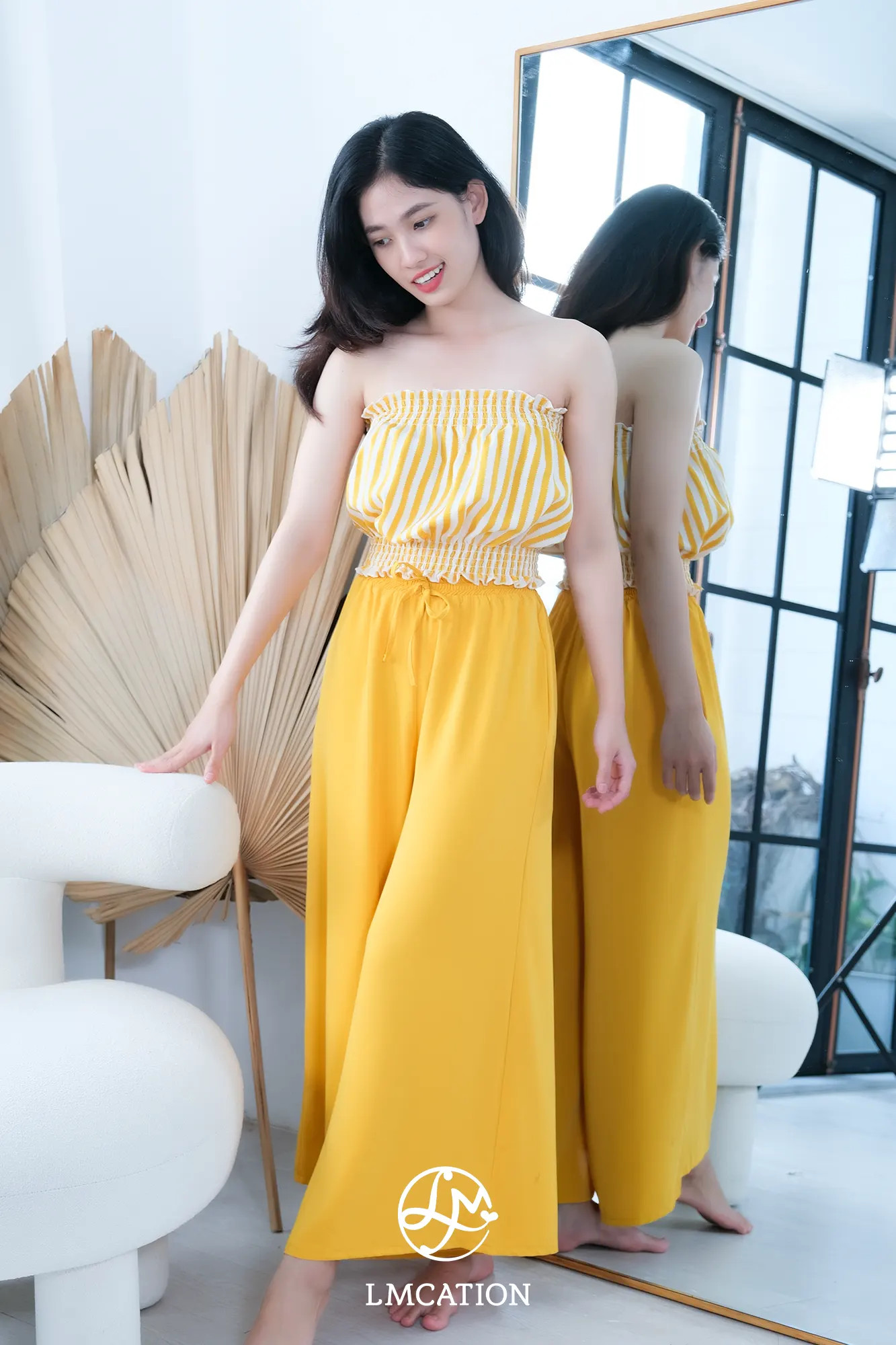 Đồ Bộ Mặc Nhà LMcation - Áo ống Carol màu sọc vàng &amp; Quần váy dài Mila màu vàng