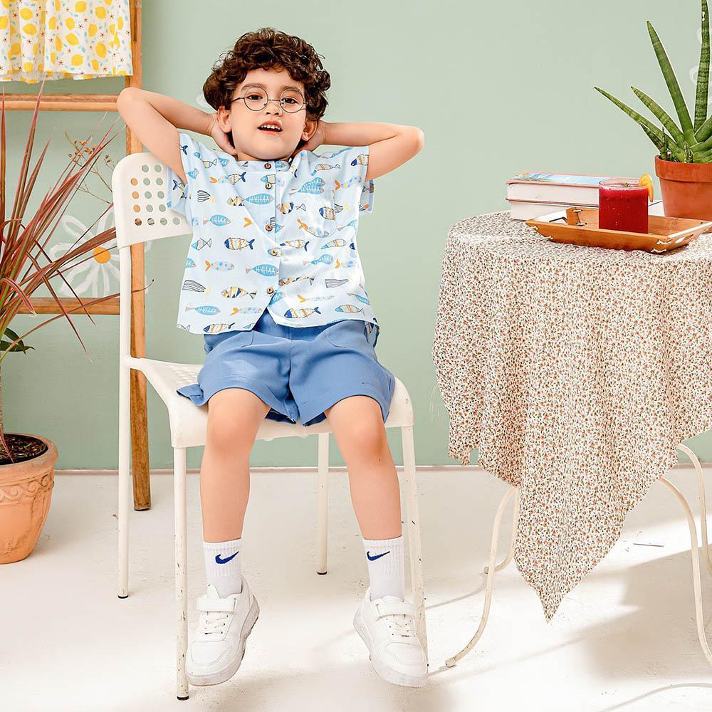 Áo sơ mi bé trai không cổ hình cá chất thô cotton mềm mát màu xanh nhạt MamLa