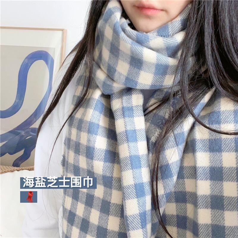 Khăn len quàng cổ hoạ tiết caro xanh