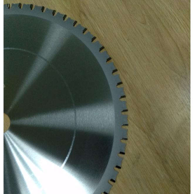 Lưỡi cắt- đĩa cắt sắt hợp kim tua chậm  305*2.4*25.4*60T