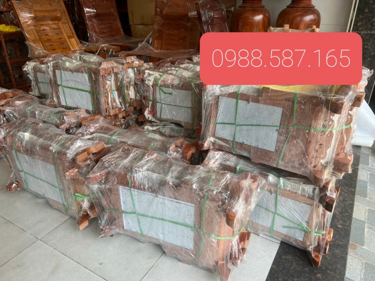 Khung ảnh thờ,khung hình thờ chiện dơi gỗ hương cao cấp 20x 30 cm và 25 x 35 cm