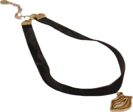 Vòng cổ choker hình môi gợi cảm V18