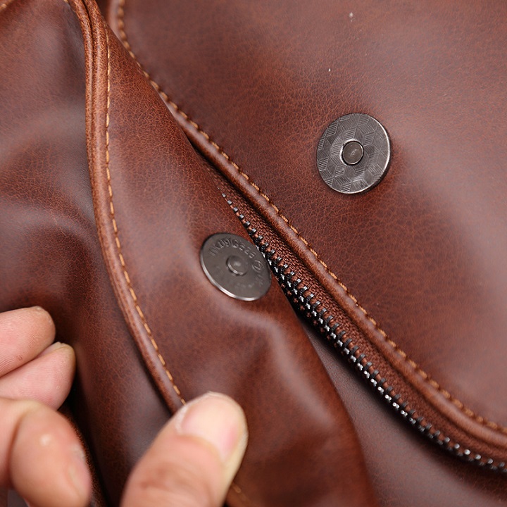 Túi Đeo Chéo Nam Da Bò BT07 Có Ngăn To Và 2 Ngăn Vừa Đựng Được Cả Thế Giới