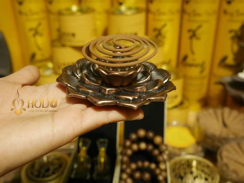 NHANG VÒNG TRẦM HƯƠNG CAO CẤP