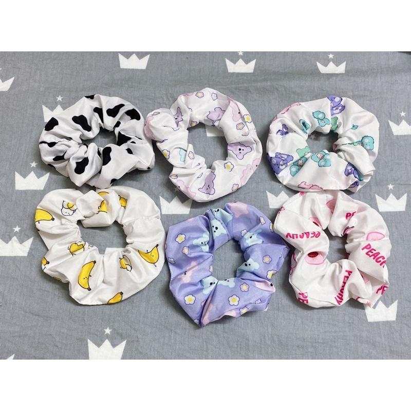 Dây cột tóc scrunchies hoạ tiết nhiều hình dễ thương