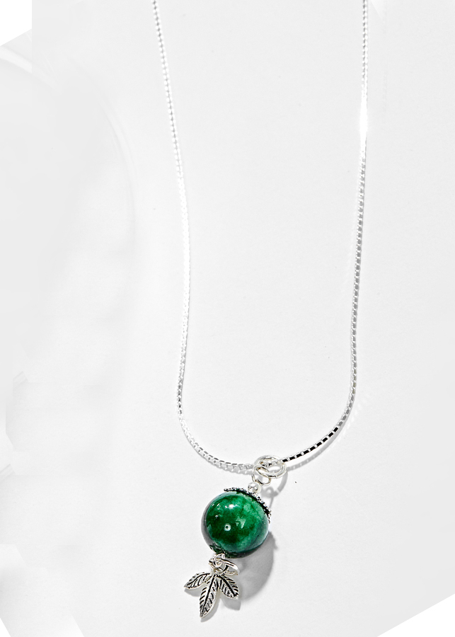 Dây Chuyền Mặt Đá Cẩm Thạch Phối 3 Lá Bạc Ngọc Quý Gemstones
