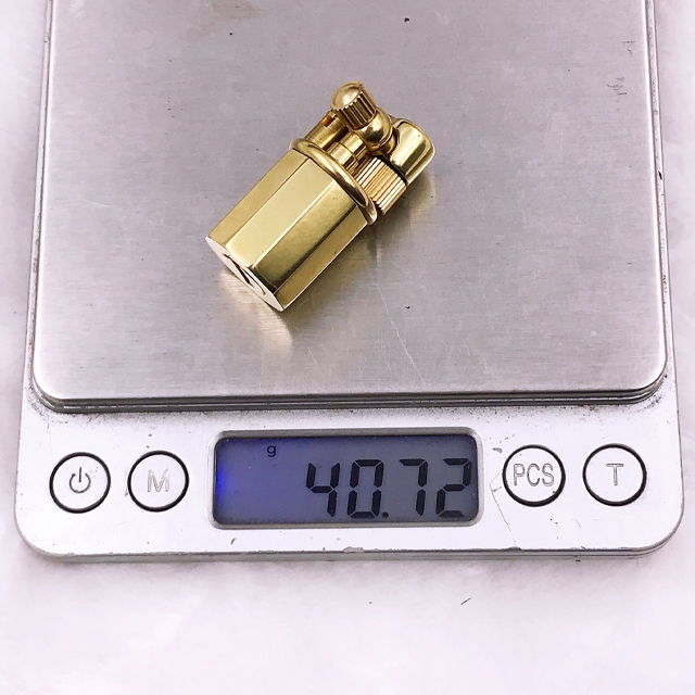 Hộp Qụet Bật Lửa Xăng Đá Mini Đồng  Z65 Thiết Kế Đẹp Độc Lạ Màu Vàng Trơn - Dùng Xăng Bấc Đá Cao Cấp