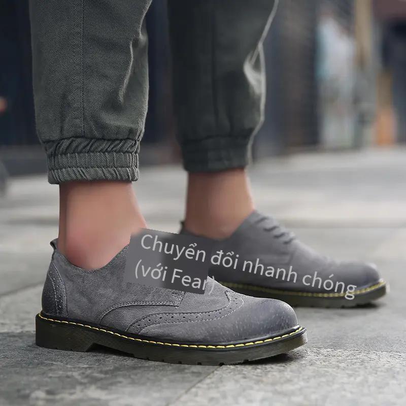 Giày da khuyến mại giày thường giày đôi tốt nhất giày lưới màu đỏ giao hàng nhanh bán nóng