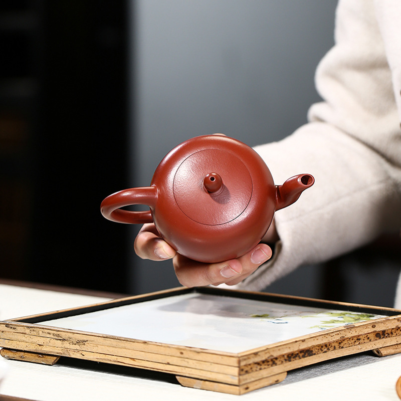 Ấm tử sa mỹ nhân kiên đại hồng bào 280ml