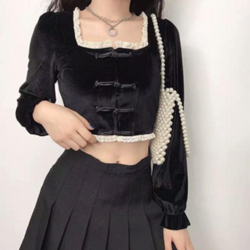 Áo nhung croptop đính cúc tàu độc lạ
