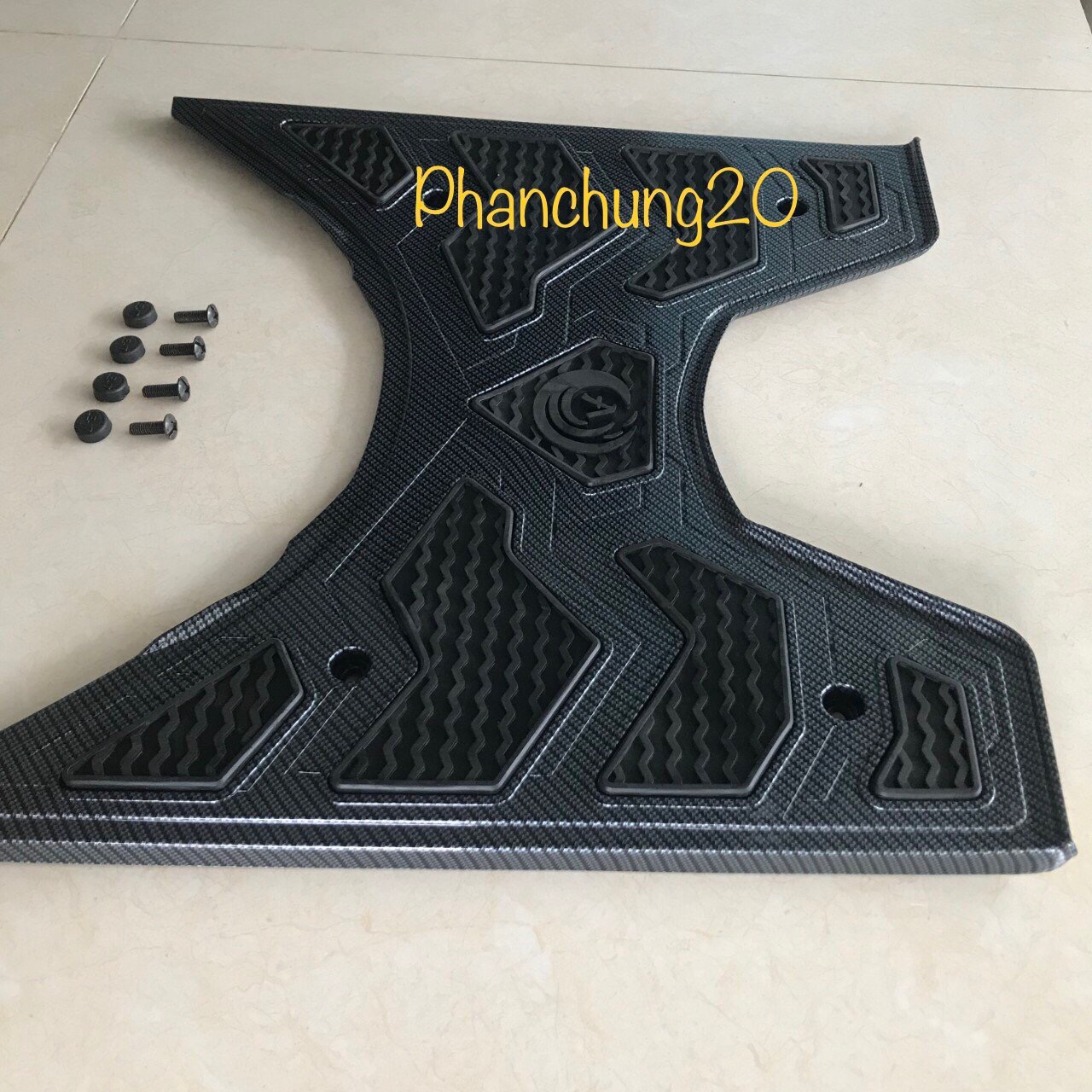THẢM ĐỂ CHÂN DÙNG CHO XE VARIO 2022 2023 - 160cc CACBON