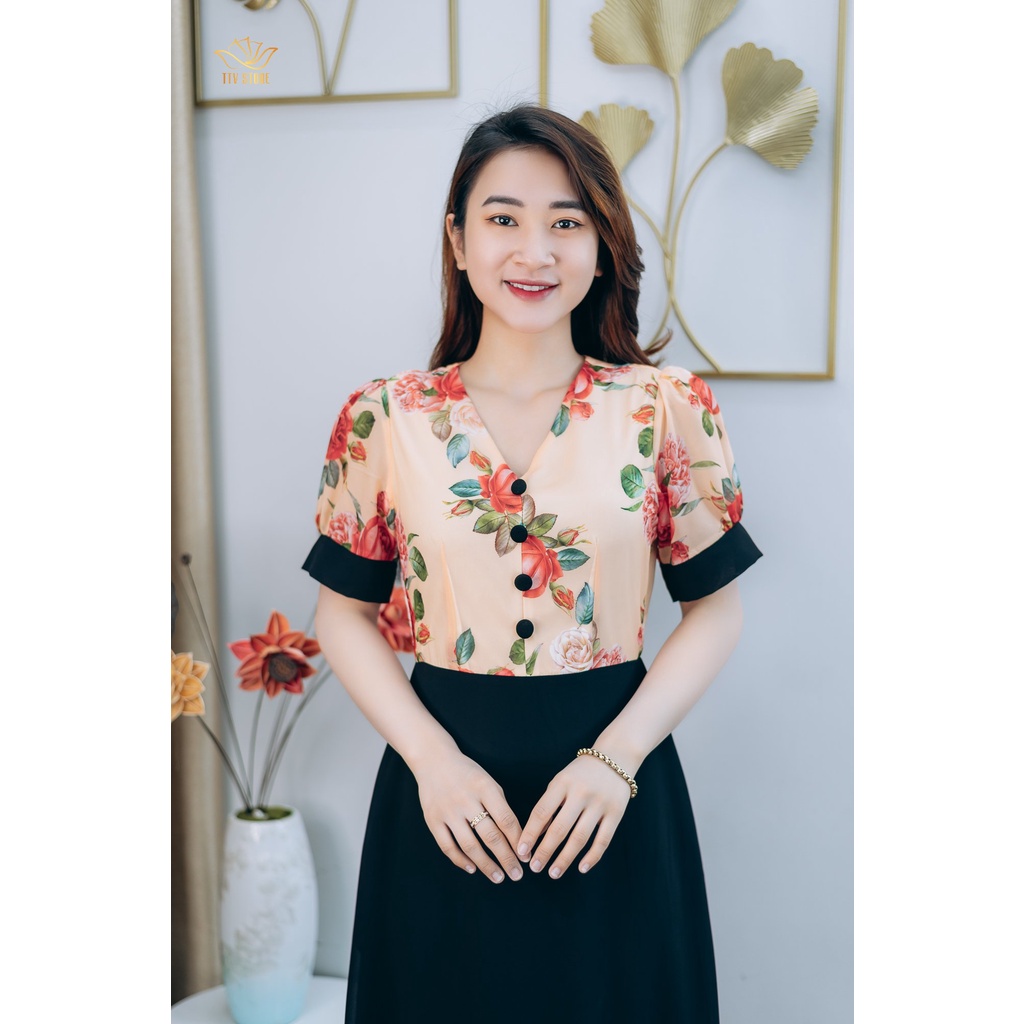 Đầm form A thiết kế sang trọng Cổ tim kết nút tay ngắn màu Kem hoa đỏ TTV STORE TTV1239