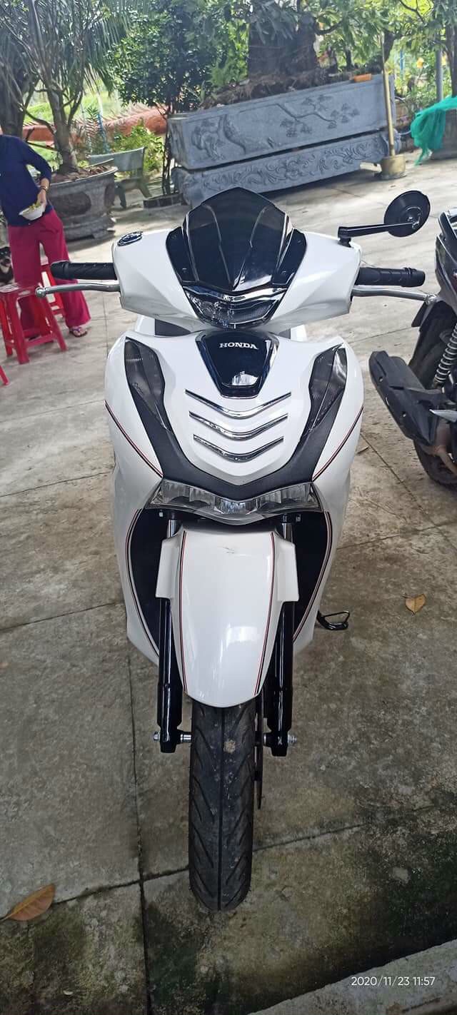 KÍNH CHẮN GIÓ DÙNG CHO ĐỜI XE SH 2020 2021 2022 2023 2024 - 125i 150i 160i