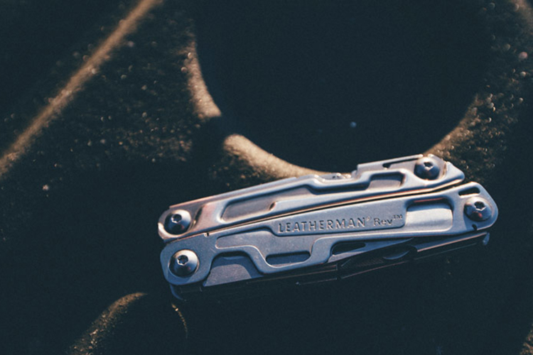 Kìm Đa Năng Rev 13 Tools Leatherman LR13T