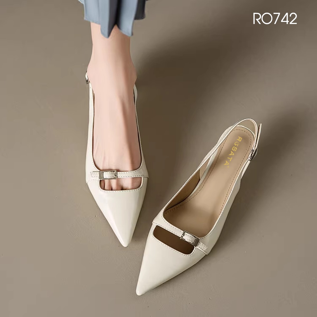 Giày nữ mũi nhọn, quai sau ROSATA RO742 - 4p - Đen, Kem - BKSTORE