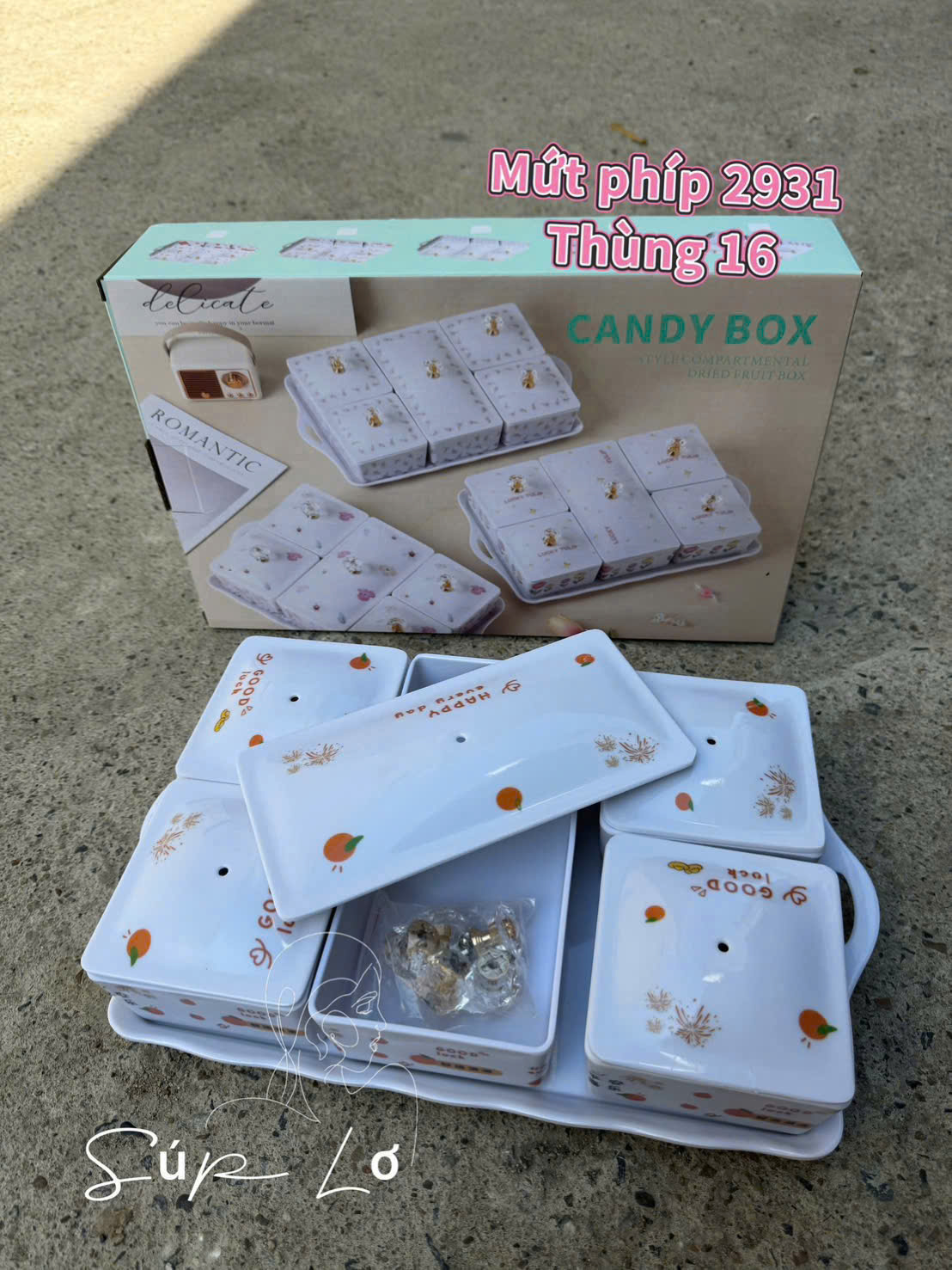 Khay Đựng Bánh Kẹo Mứt Tết 6 Ngăn Phíp Cao Cấp – Hộp Mứt 2931 Có Nắp Và Khay Xách Tiện Lợi - HÀNG CHÍNH HÃNG MINIIN
