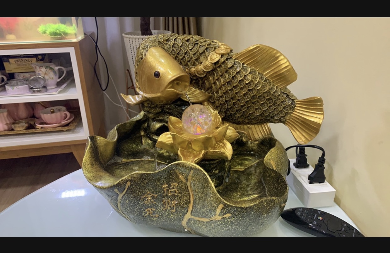 Thác nước phong thuỷ cá chép đế vương kích thước 40x30cm tuyệt đẹp, làm quà tặng tân gia, quà tặng sếp