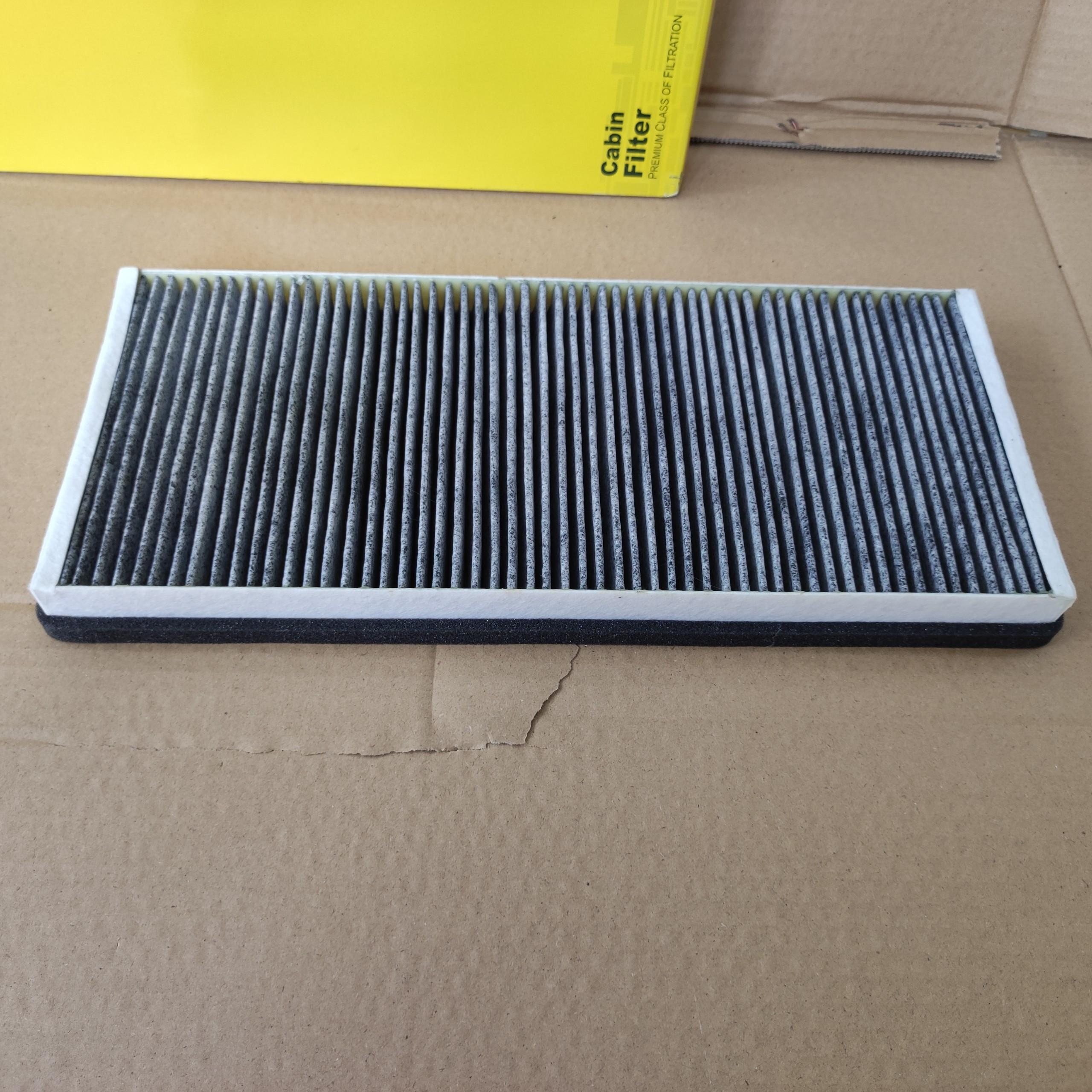 Lọc gió điều hòa Mercedes Sprinter than hoạt tính