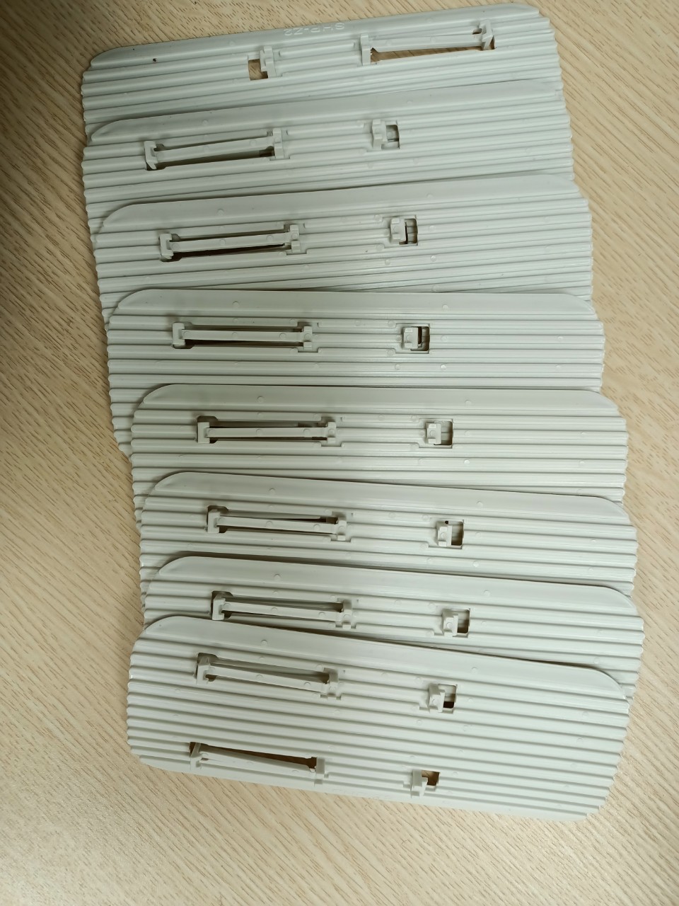 Gói 10 tấm lót ống điều hòa đỡ ống nước ống ga