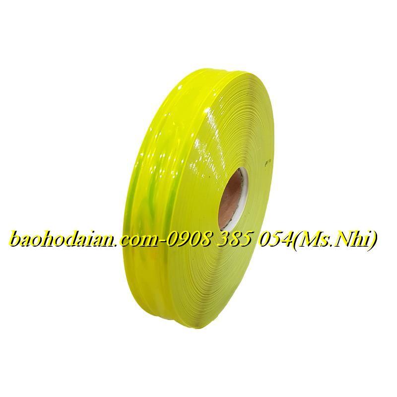 Cuộn phản quang nhựa kiểu trơn 2.5cm x 50m may đính kèm quần áo- Hình thật